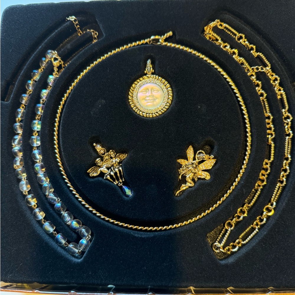 Kirk’s Folly multi necklace set in gold new in original box